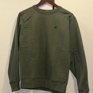 Champion Green Crewneck Sweater with Ribbed Cuffs